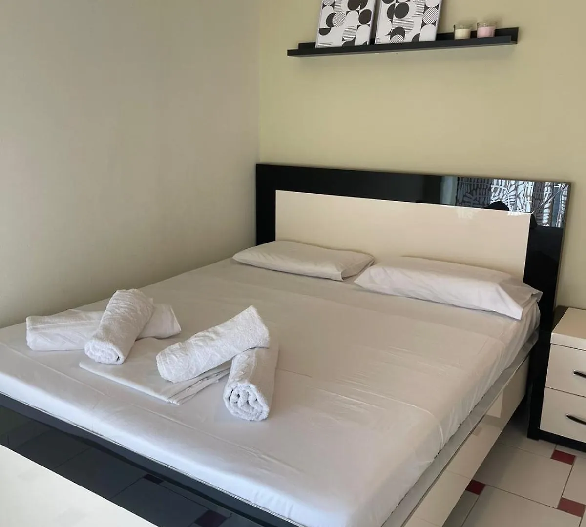 Gem Seaview Apartments Sarande- Home By The Sea